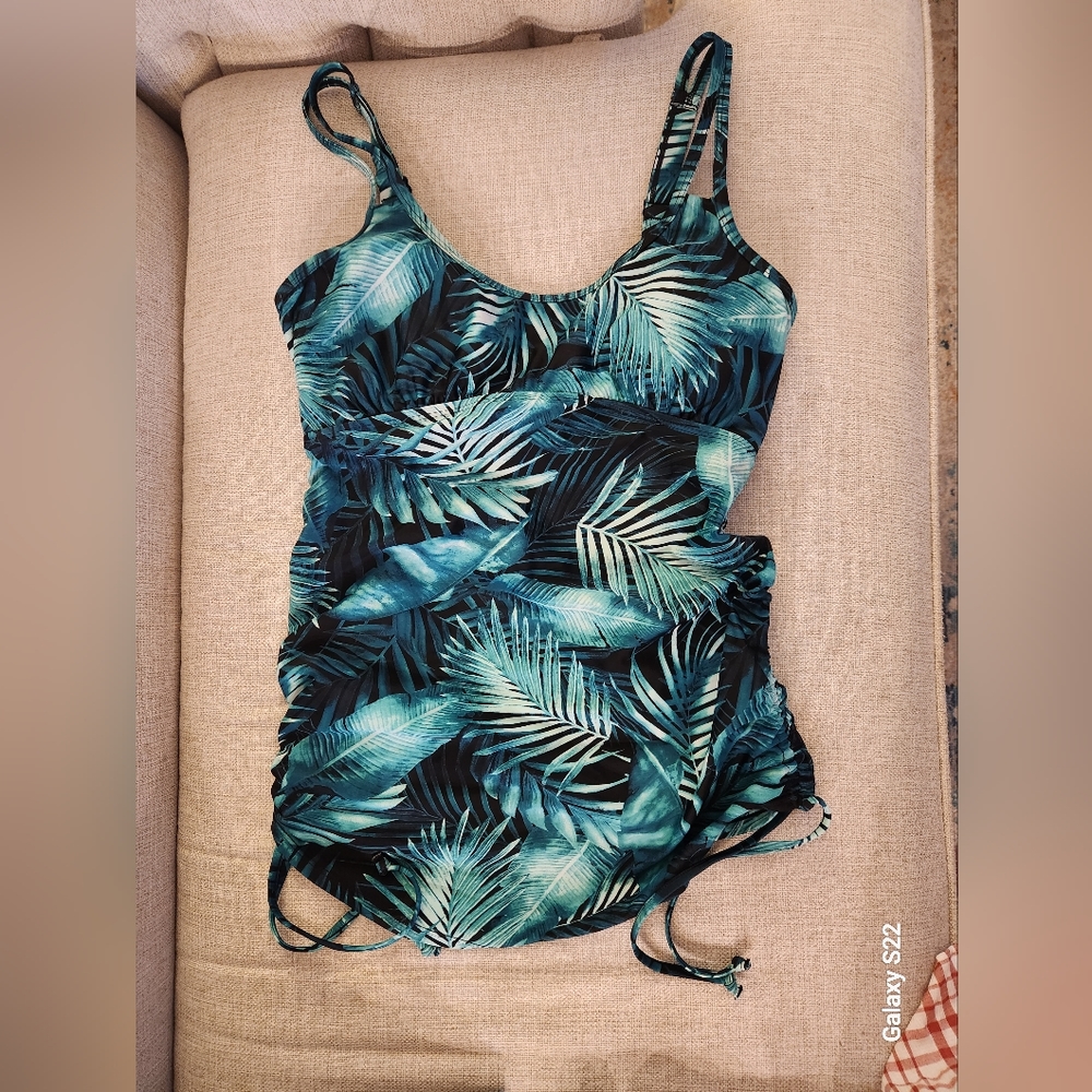 Thyme maternity swim tank